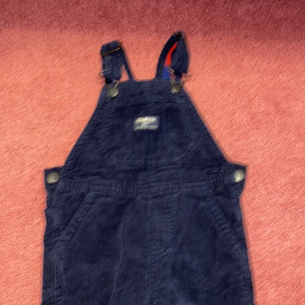 OshKosh Bgosh brand oshkosh
